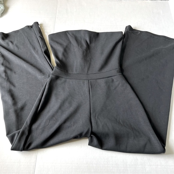 Wasabi + Mint Take A Minute Wide Leg Strapless Jumpsuit in Black small - Picture 1 of 16